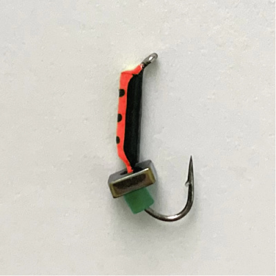 Столбик Хамелеон кубик 1,5 мм на крючке  КРАСНО-ЧЕРНЫЙ